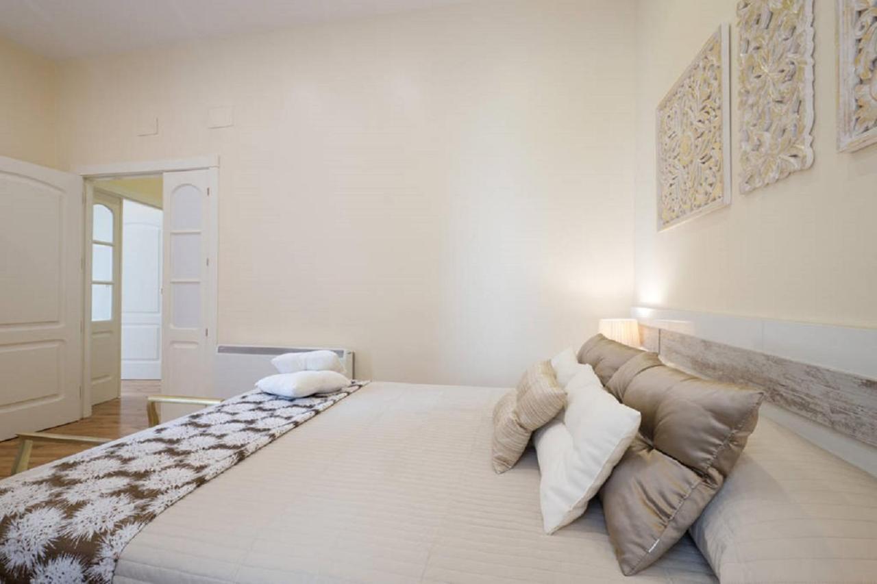 Reyes Catolicos I Apartment Granada Ngoại thất bức ảnh