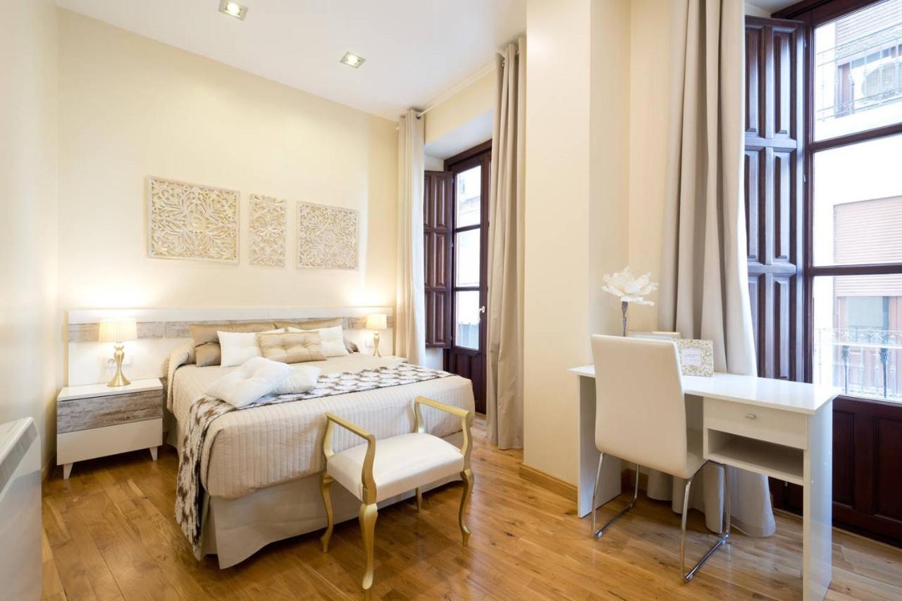 Reyes Catolicos I Apartment Granada Ngoại thất bức ảnh