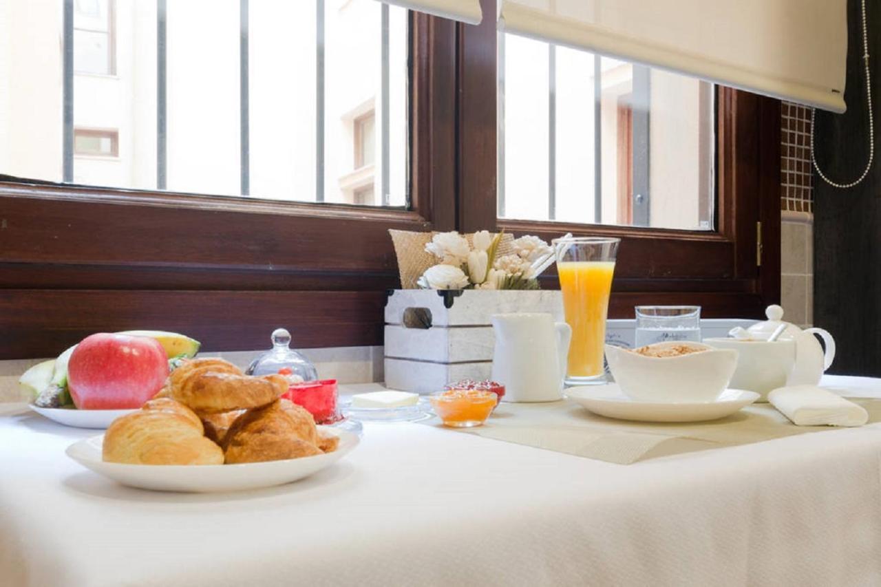 Reyes Catolicos I Apartment Granada Ngoại thất bức ảnh